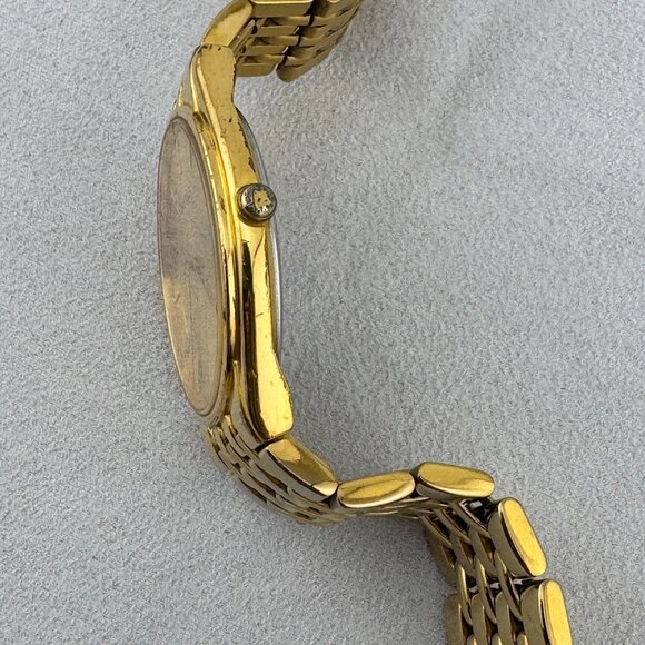 Exquisite Vintage SEIKO Quartz Japan Movement Gold Watch - Picture 4 of 8